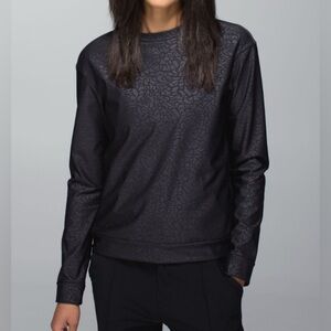 Lululemon Departure Top in Petal Camo Embossed Black Size 4